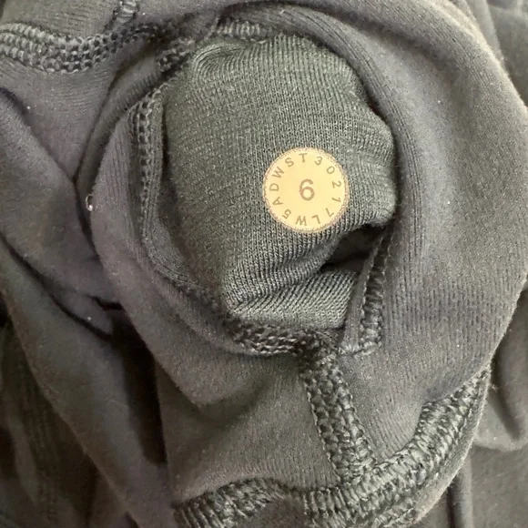 Lululemon High Times Tech Mesh leggings - Picture 7 of 8